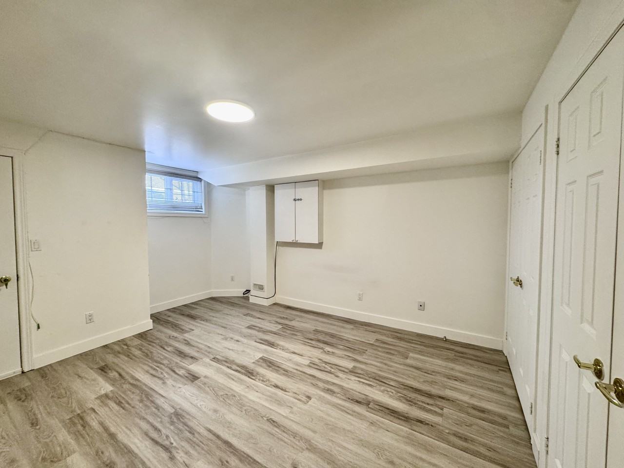 918 St Clarens Ave - Photo 2 of 11