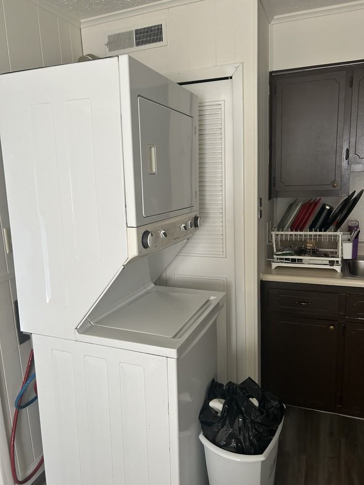 2523 W Monroe St #1 - Photo 6 of 6