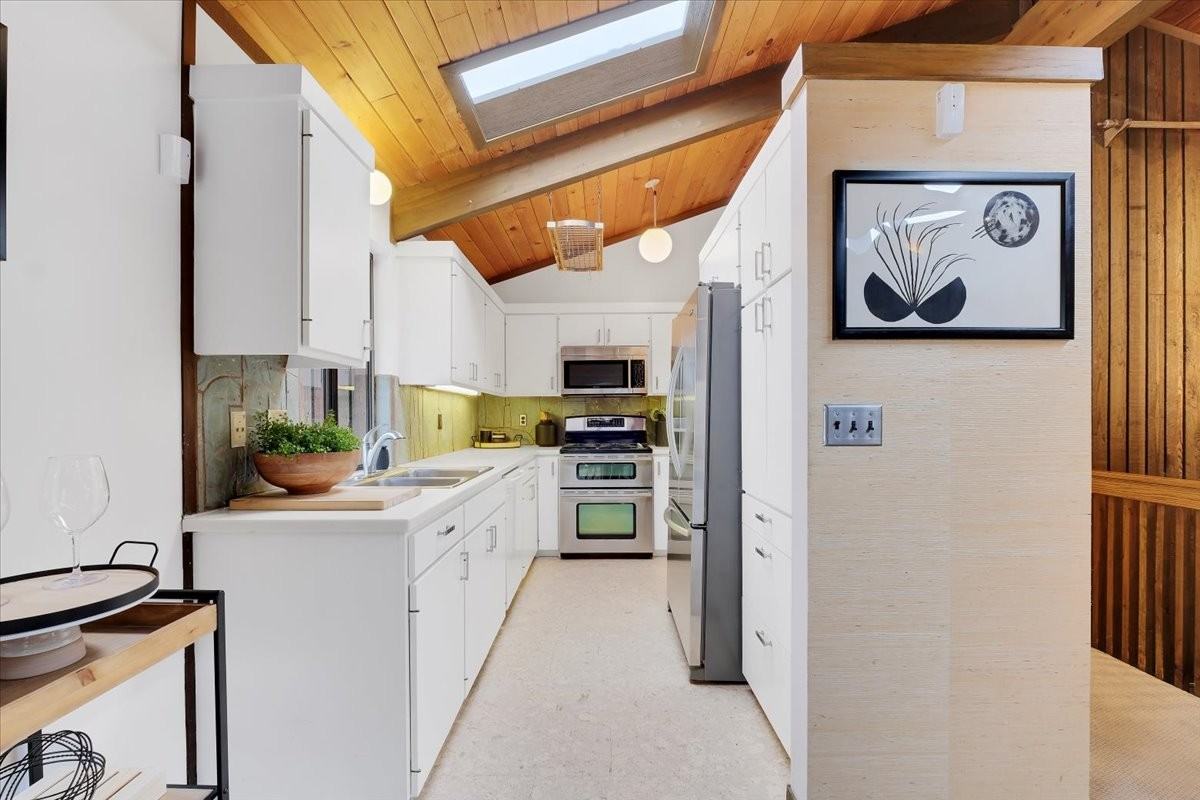 980 E 1800 N #1 - Photo 7 of 50