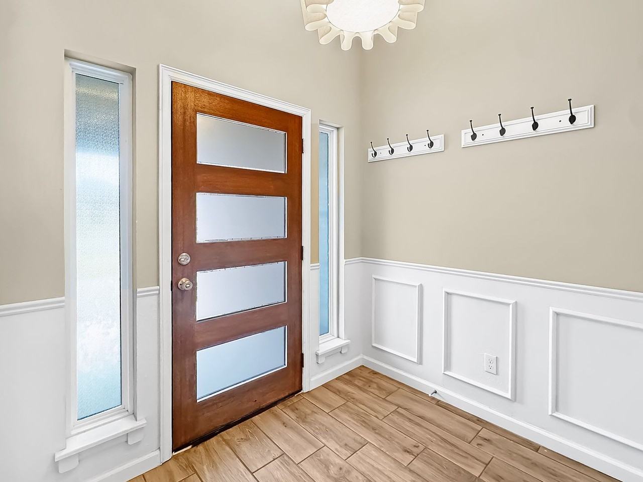 5030 N 35th St - Photo 2 of 18