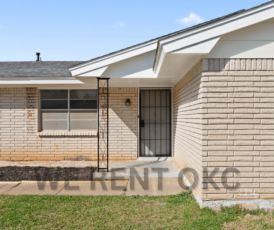 16391 Lynn St #1 - Photo 5 of 35