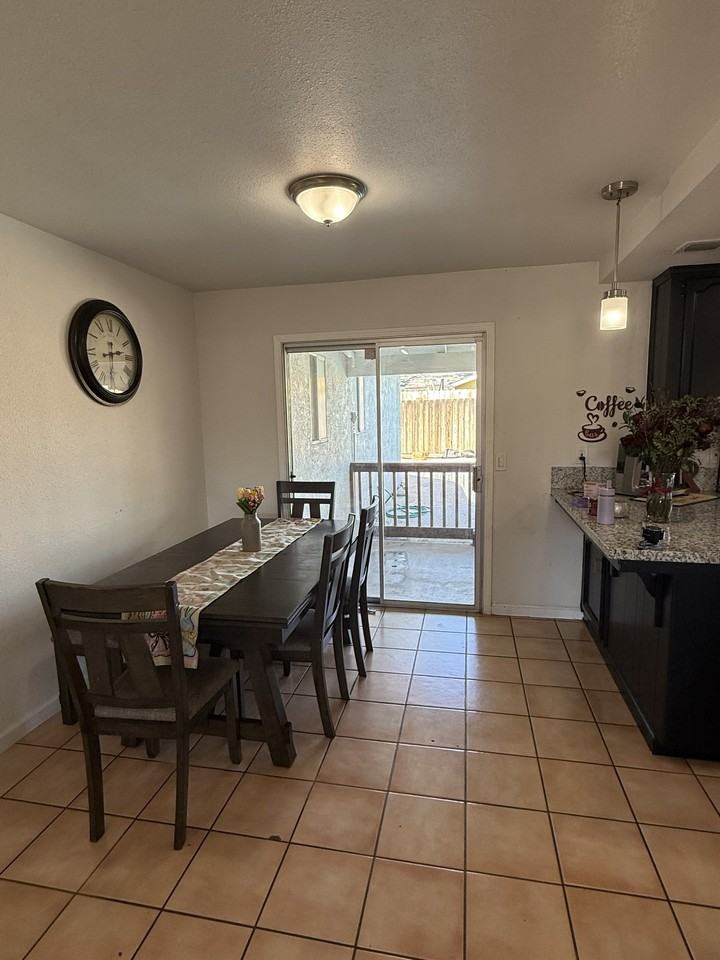 4610 W Feemster Ave #1 - Photo 6 of 27