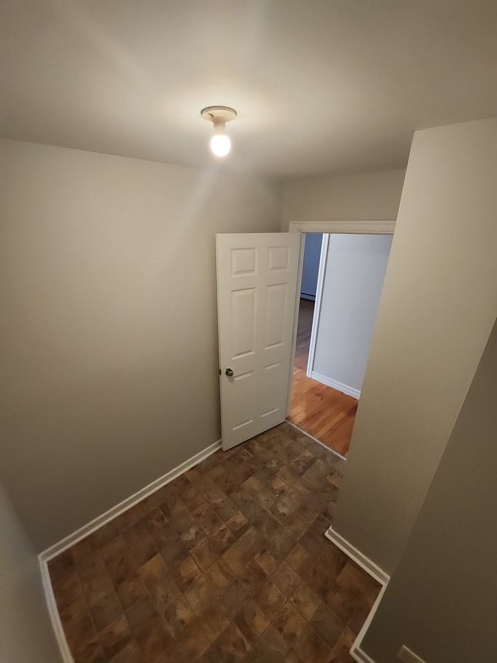 47 Park St #8 - Photo 7 of 10