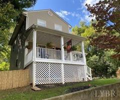 featured image of 601 Jackson St #1