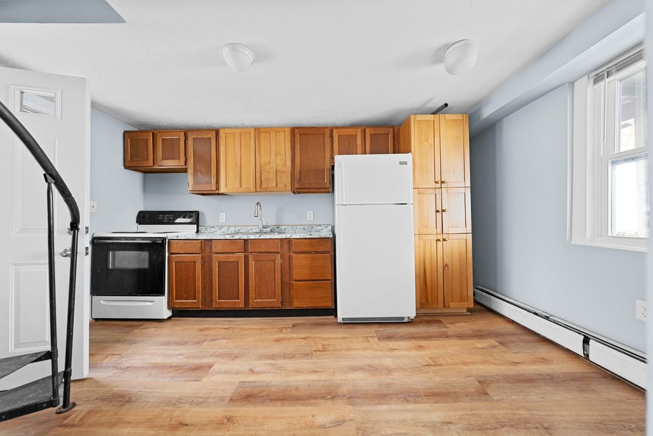 54 Washington St Rear #REAR - Photo 3 of 7