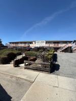 featured image of 904-906-908 Acosta Plaza