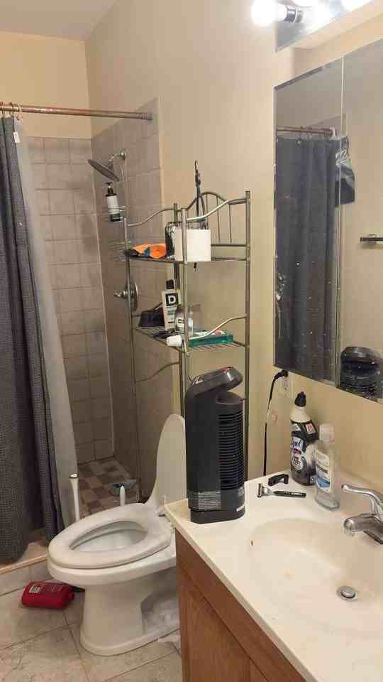 125 South 12th Street - 1 A125 South 12th Street125 South 12th Street #1A - Photo 3 of 7