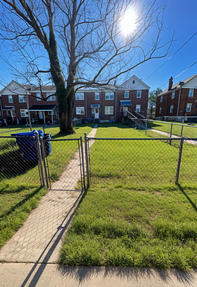 1534 E Cold Spring Ln #5 - Photo 2 of 7