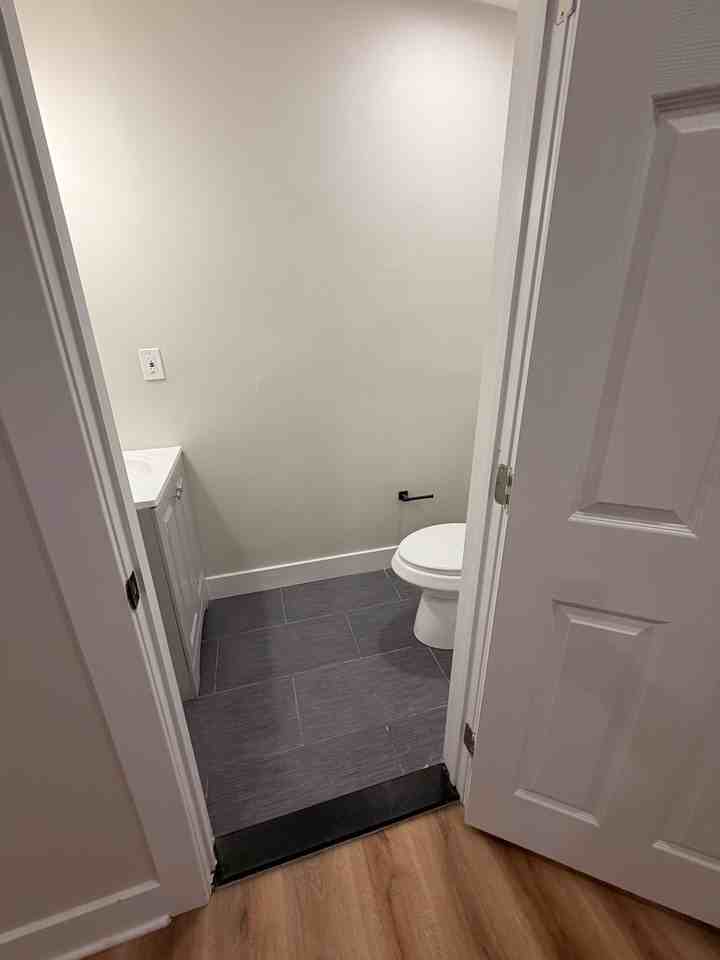 420 E 28th St #1 - Photo 7 of 26