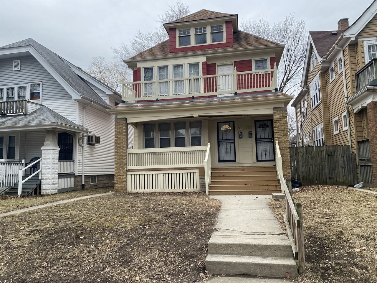 2611 N 48th St #1 - Photo 4 of 10