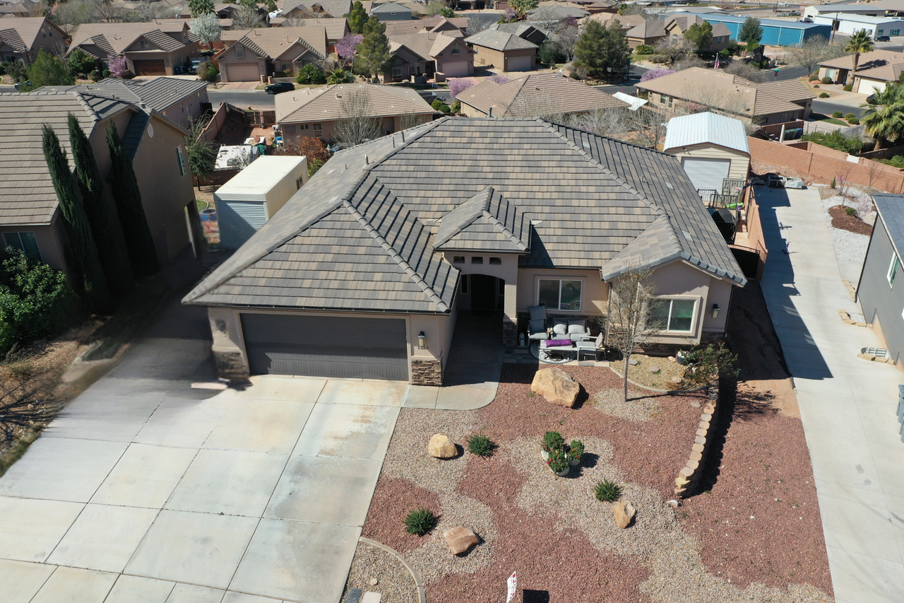 1580 S Amity Ln - Photo 2 of 23