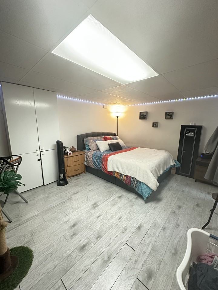 1013 Rue De Lorimier #B - Photo 6 of 13