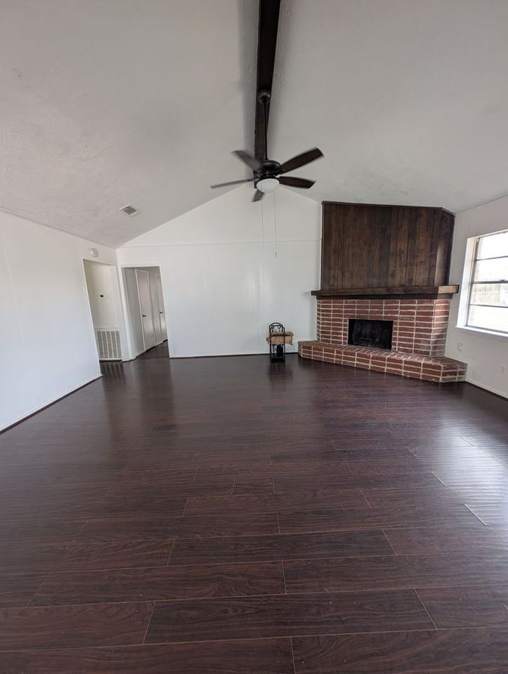 8703 Collingsdale Rd - Photo 7 of 9