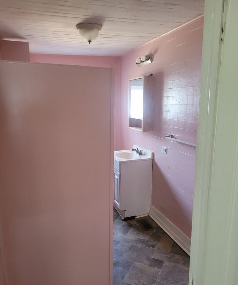 85 Lagrange St - Photo 3 of 12