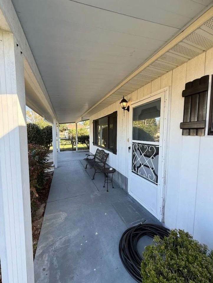 10081 Sw 95th Ave - Photo 2 of 19