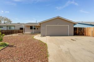 featured image of 7726 Laurie Way