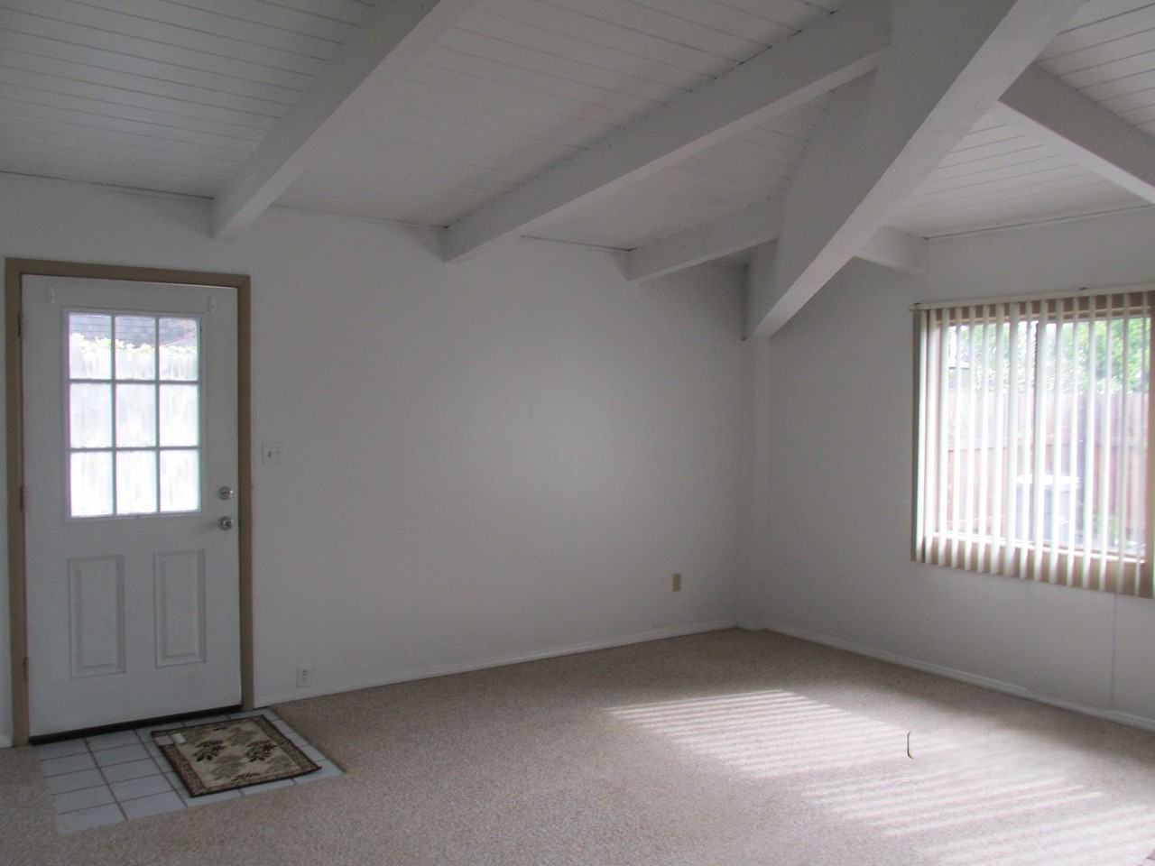 1804 Hassler Ln - Photo 5 of 11