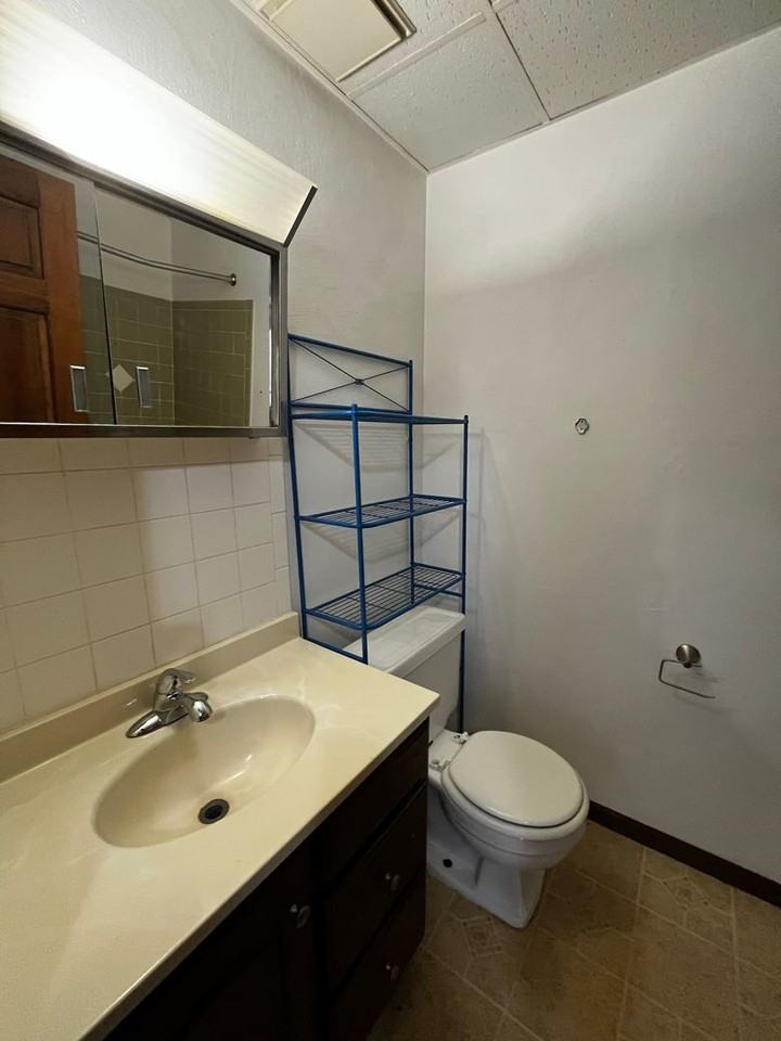 JCM 1458 W. 3rd St. - Photo 7 of 17