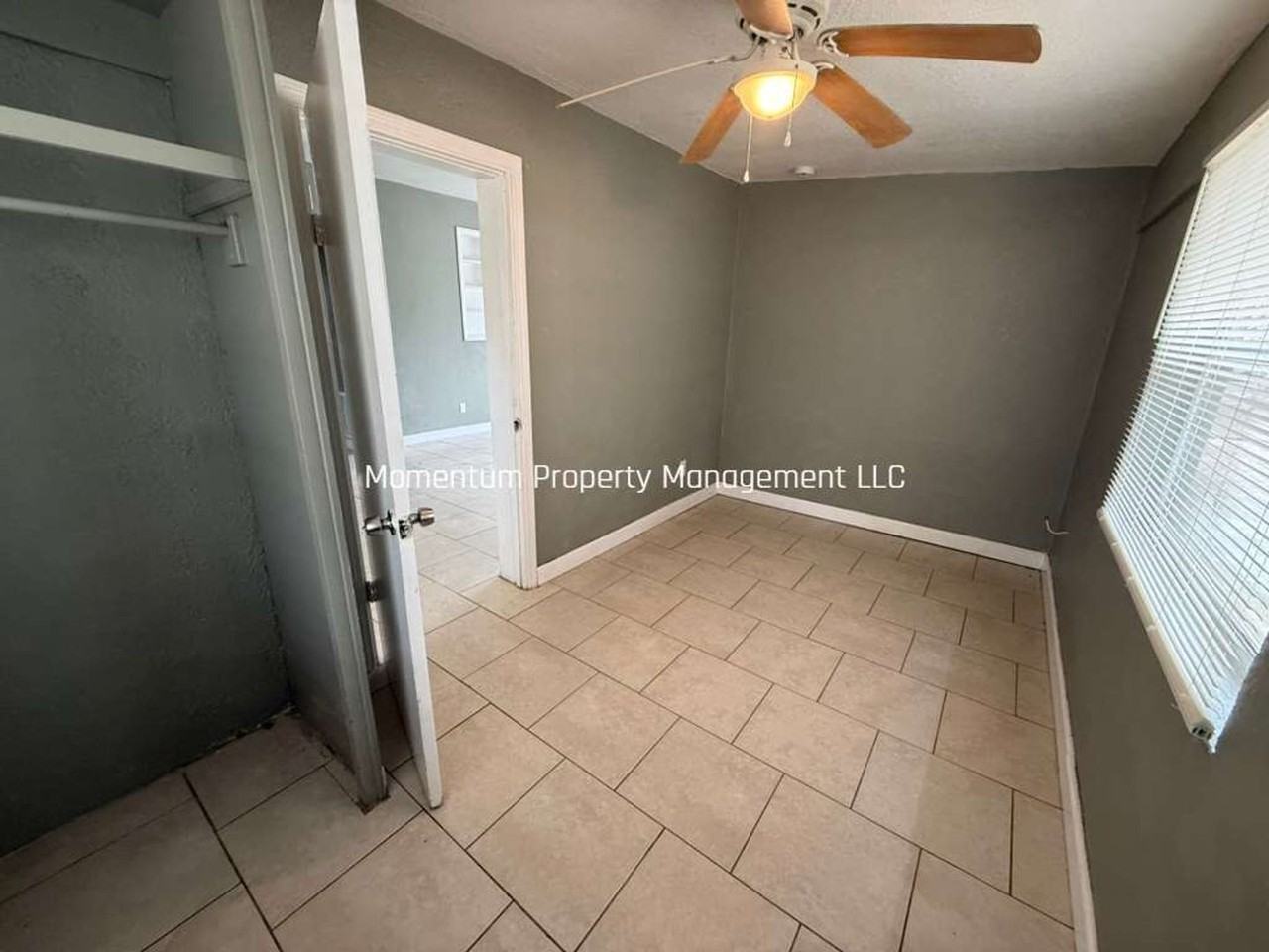 2400 22nd St S - Photo 5 of 11