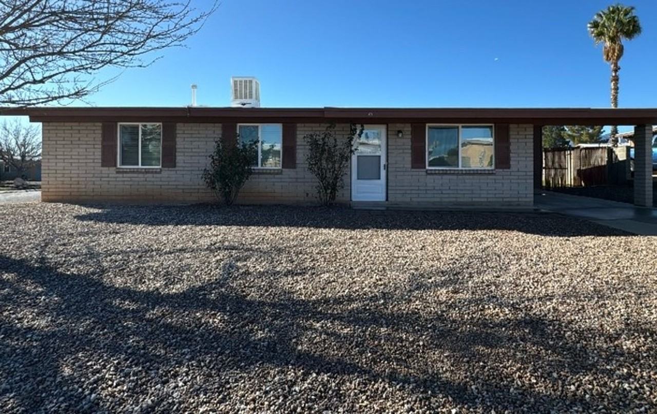 3850 Blackbird Dr - Photo 2 of 21