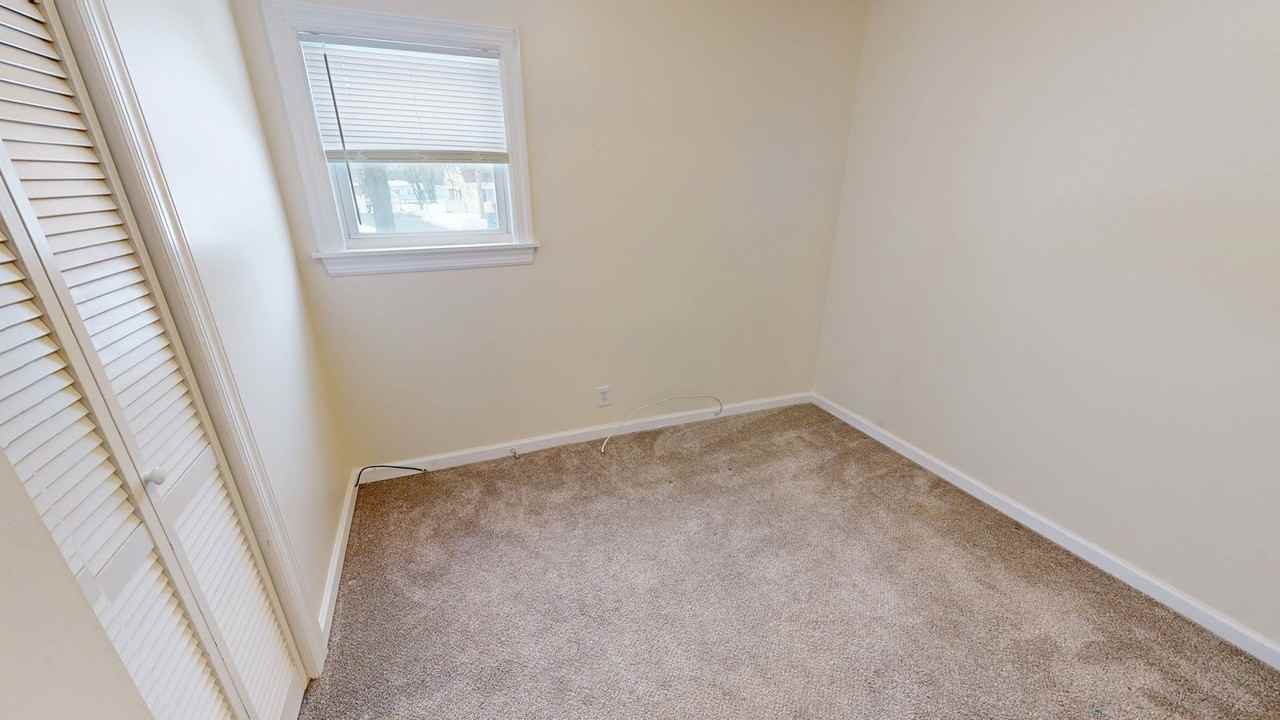 18 Whitney Rd - Photo 6 of 17