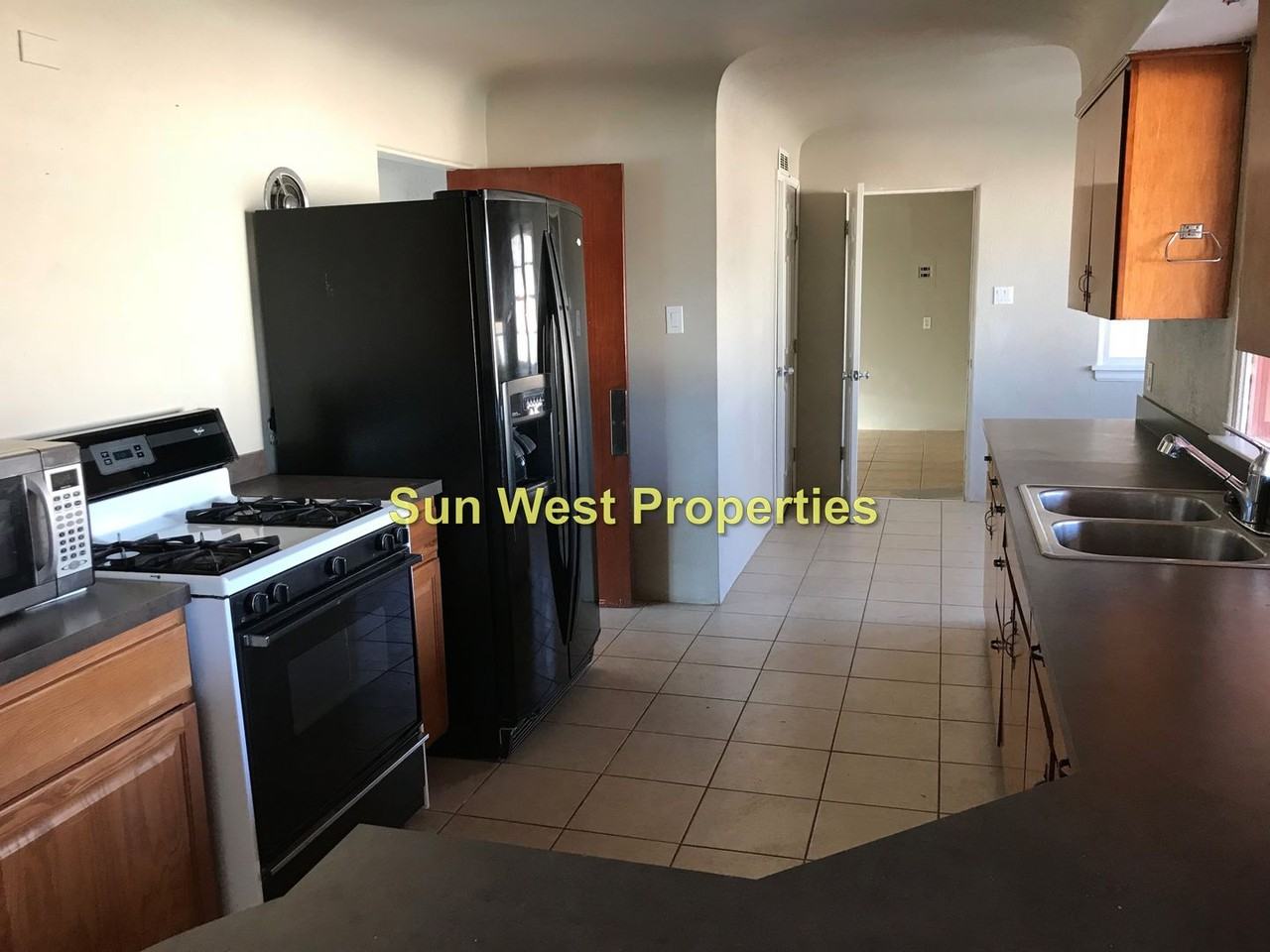 702 N Dustin Ave - Photo 7 of 21