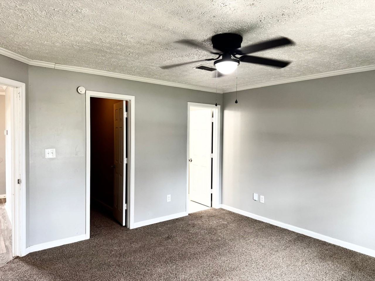 1175 Max Ct - Photo 7 of 22