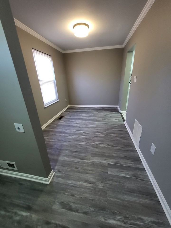 1846 Hawk Ct - Photo 5 of 32