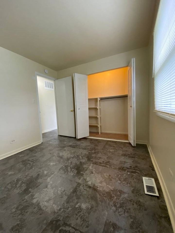 20169 Ash Ln - Photo 2 of 6