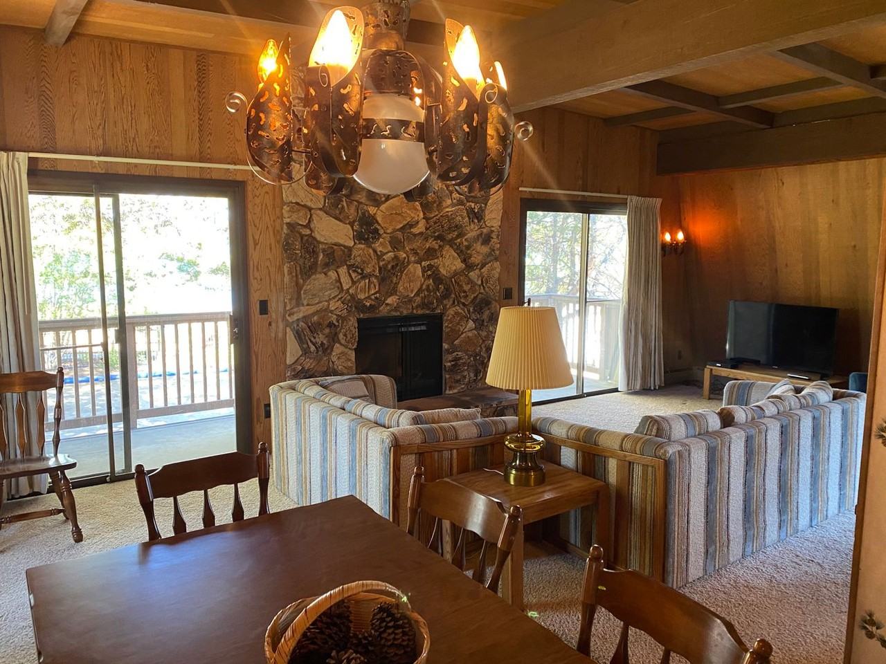 4087 Sunrise Ln - Photo 2 of 14