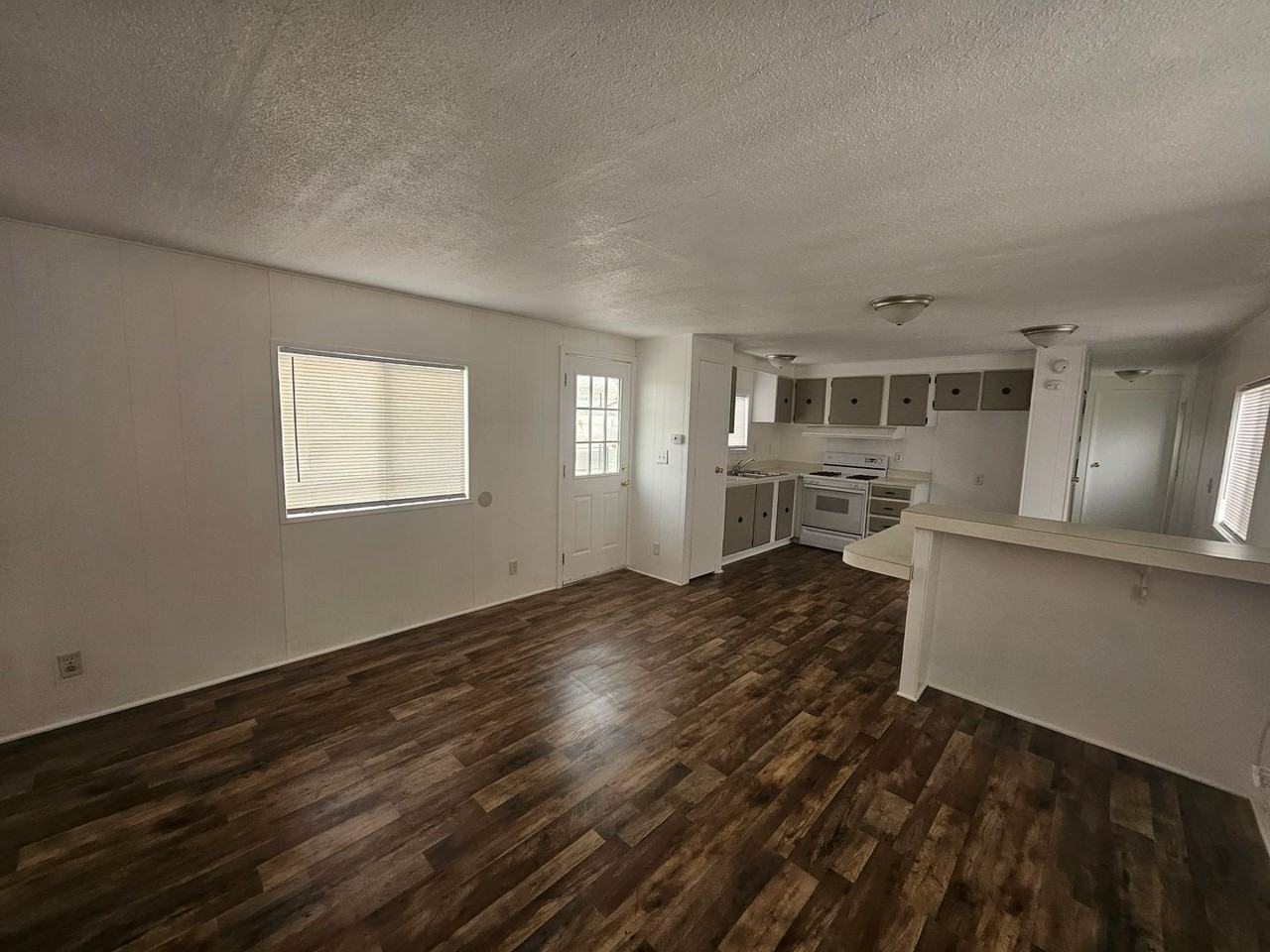 1932 Del Norte Dr - Photo 2 of 12