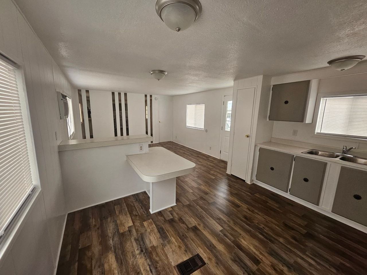 1932 Del Norte Dr - Photo 4 of 12