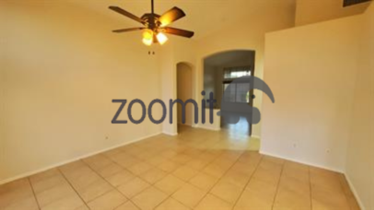 1056 W Chilton Ave - Photo 4 of 29