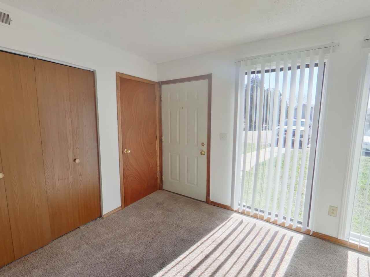 3959 N Garland Cir #1 - Photo 3 of 9