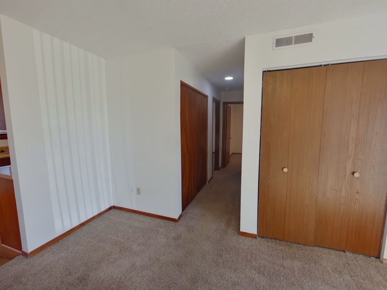 3959 N Garland Cir #1 - Photo 4 of 9