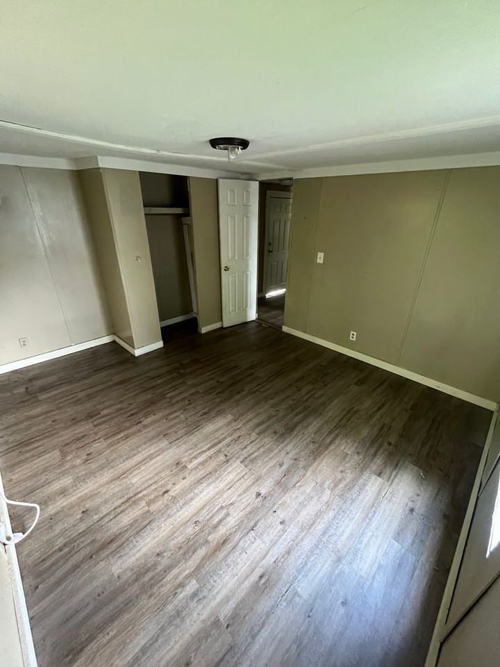141 Benton Bay Rd SE - Photo 4 of 12