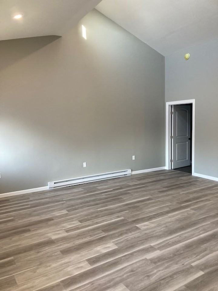 2119-2121 Grand Central Ave Horseheads - Photo 2 of 22