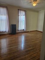 featured image of 711 W Water St