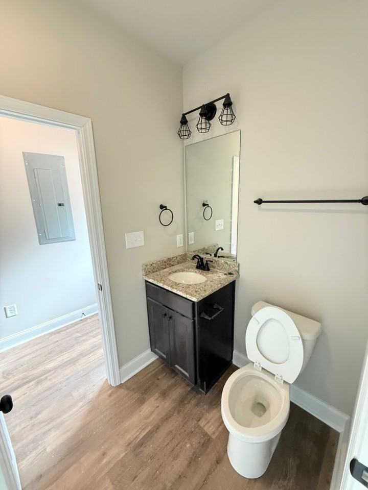 250 Bella Way - Photo 7 of 15