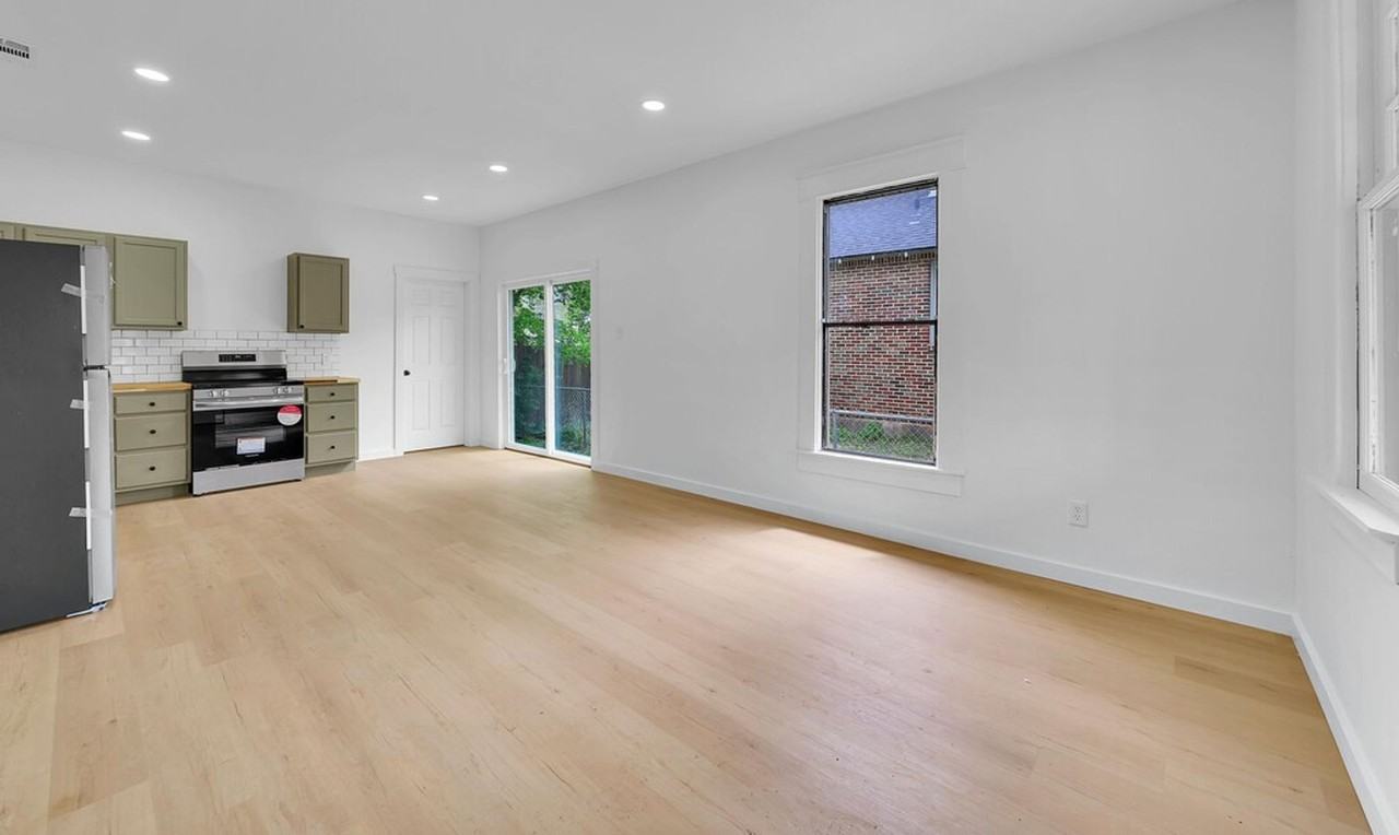 1521 N 11th St - Photo 6 of 31