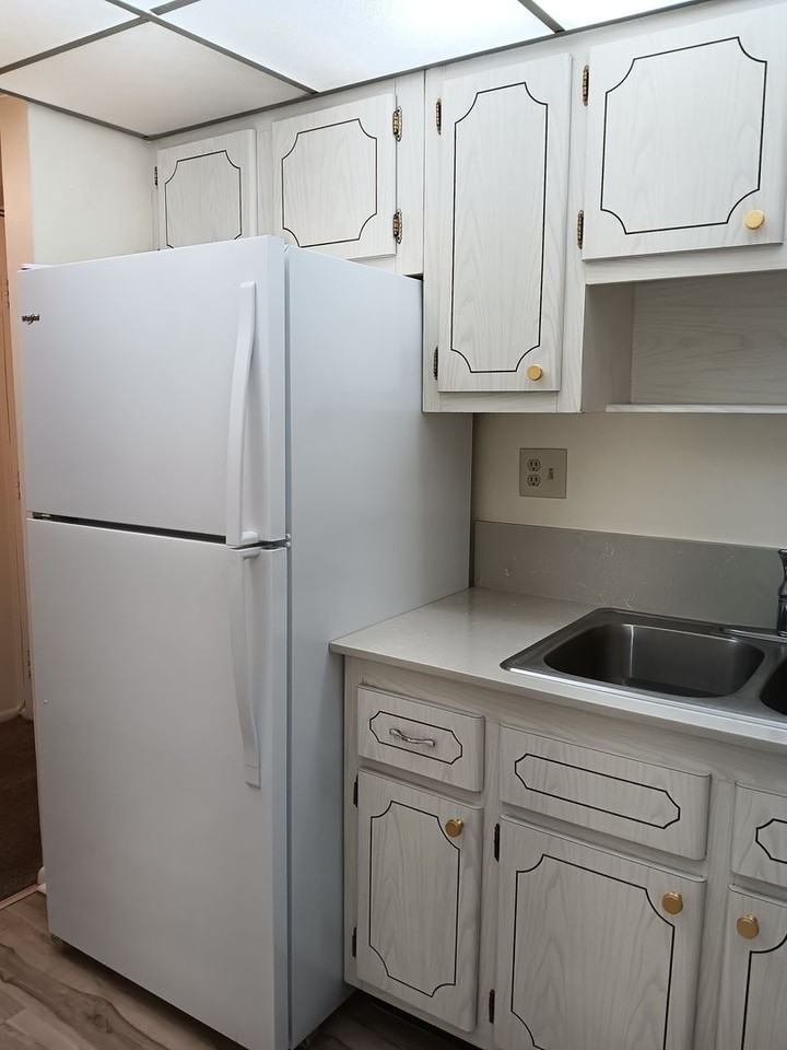 317 34th Ave N - Photo 5 of 15