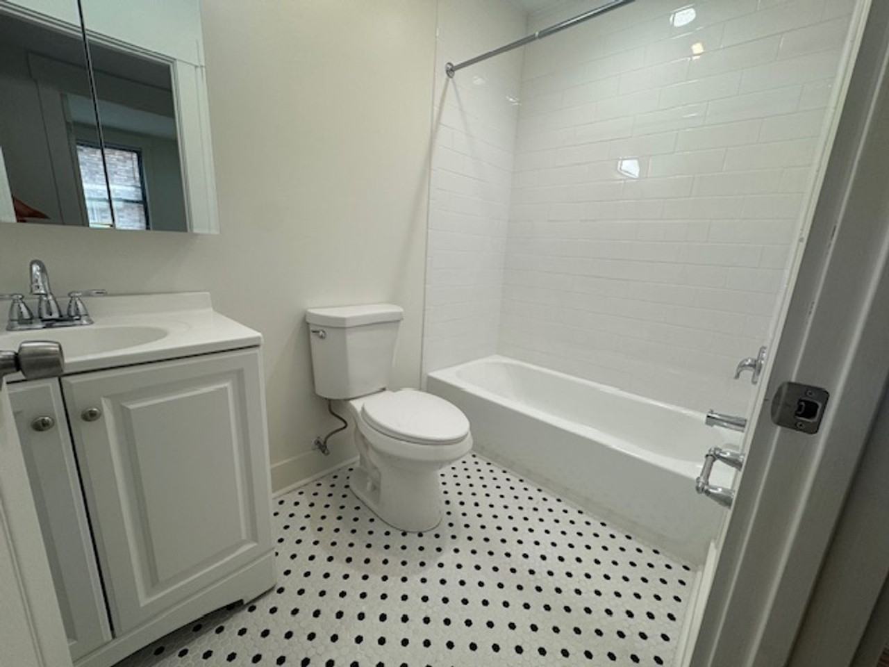 1115 N. Negley Avenue - Photo 5 of 9
