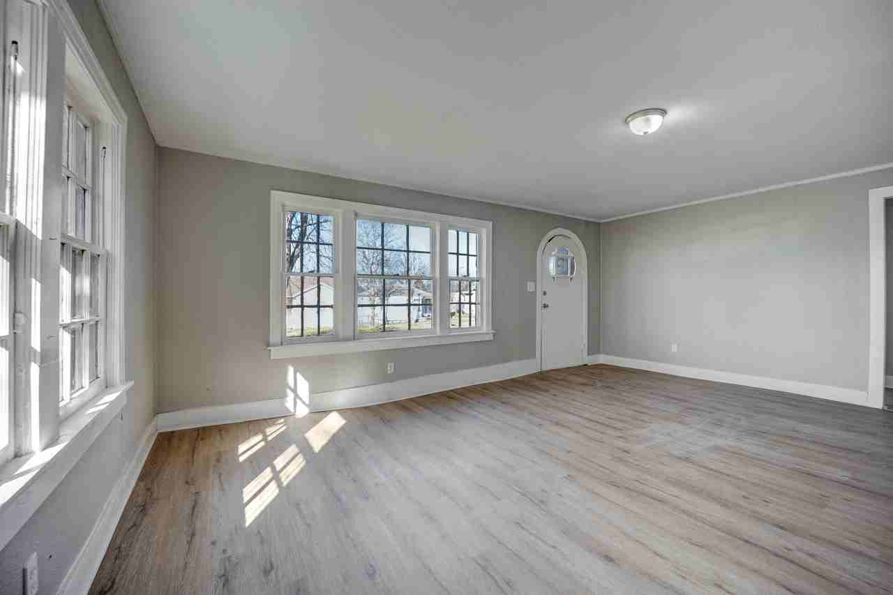 1604 S S St - Photo 6 of 18