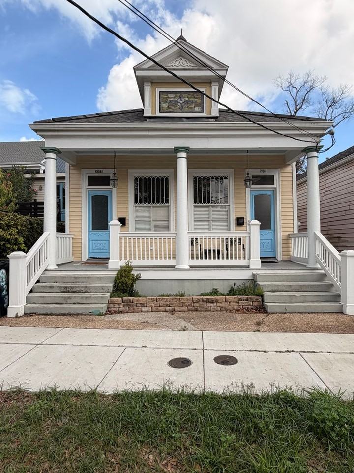 5321 5321 - 5323 Chestnut Street - 5321 #5321 - Photo 2 of 19