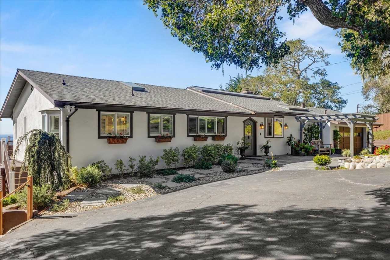 15 Mentone Rd - Photo 3 of 42