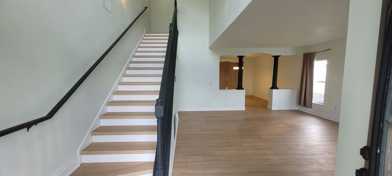 222 Grouper Ct - Photo 5 of 31