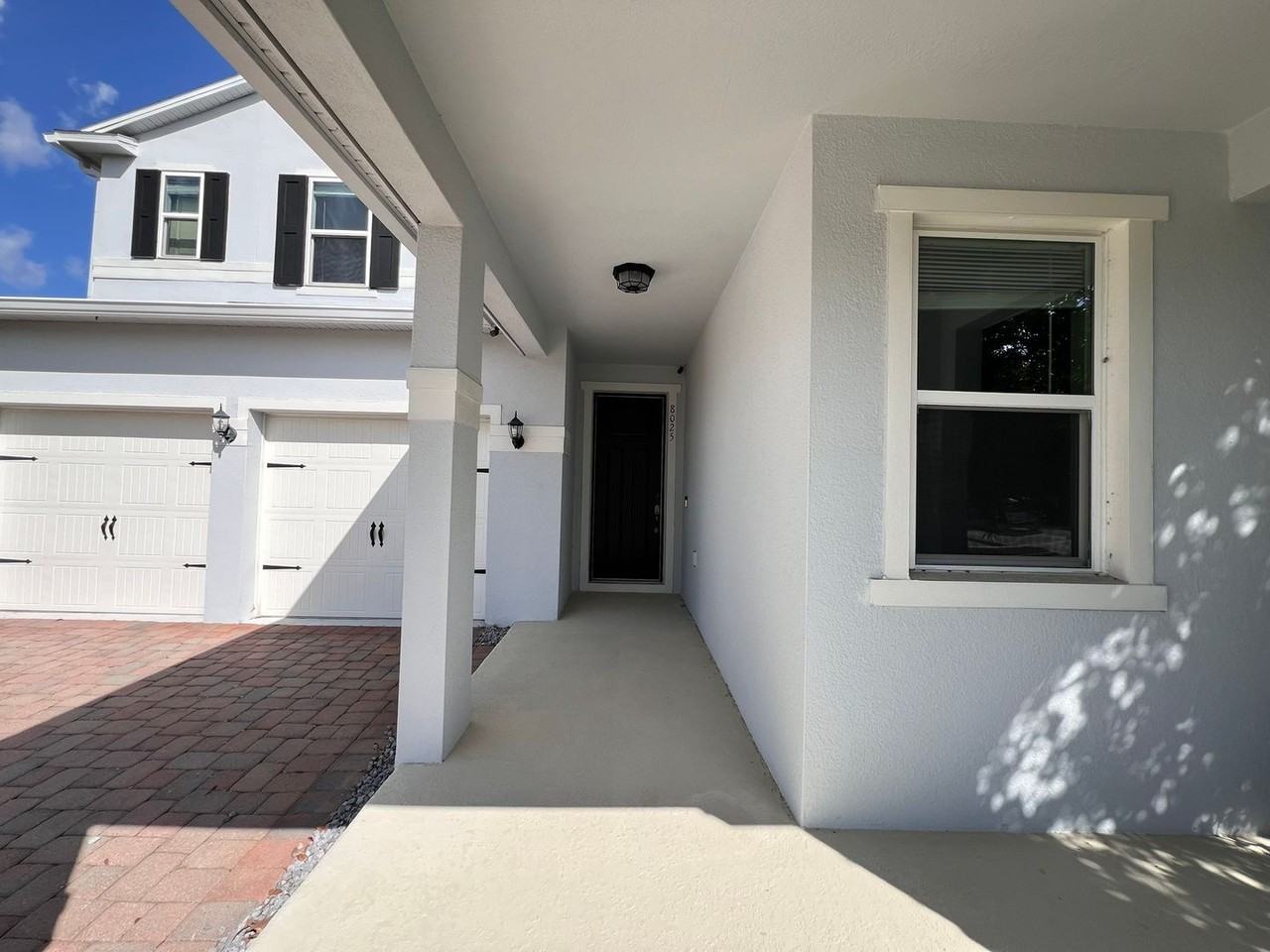 8025 Bowery Dr - Photo 2 of 44