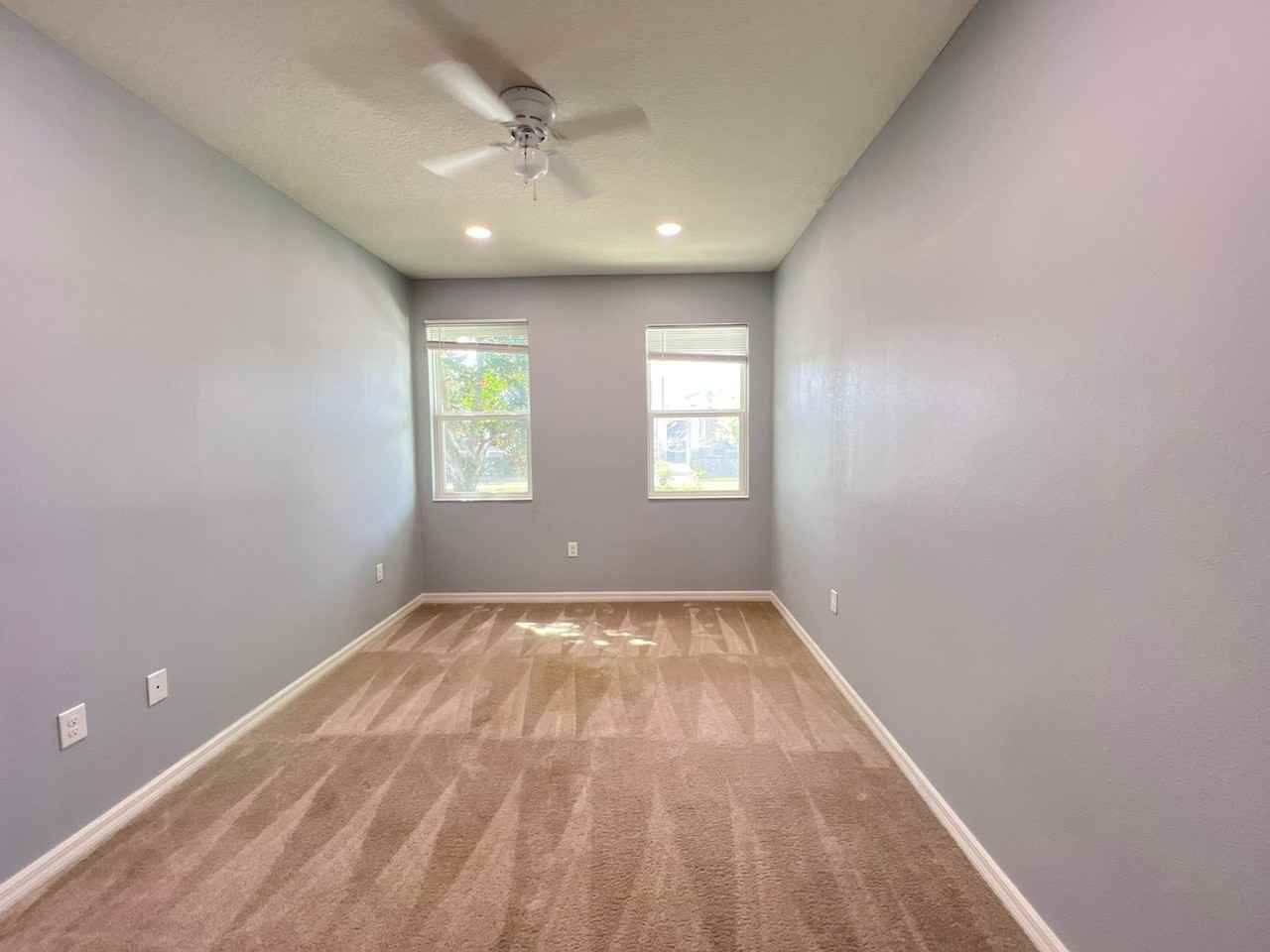 8025 Bowery Dr - Photo 7 of 44