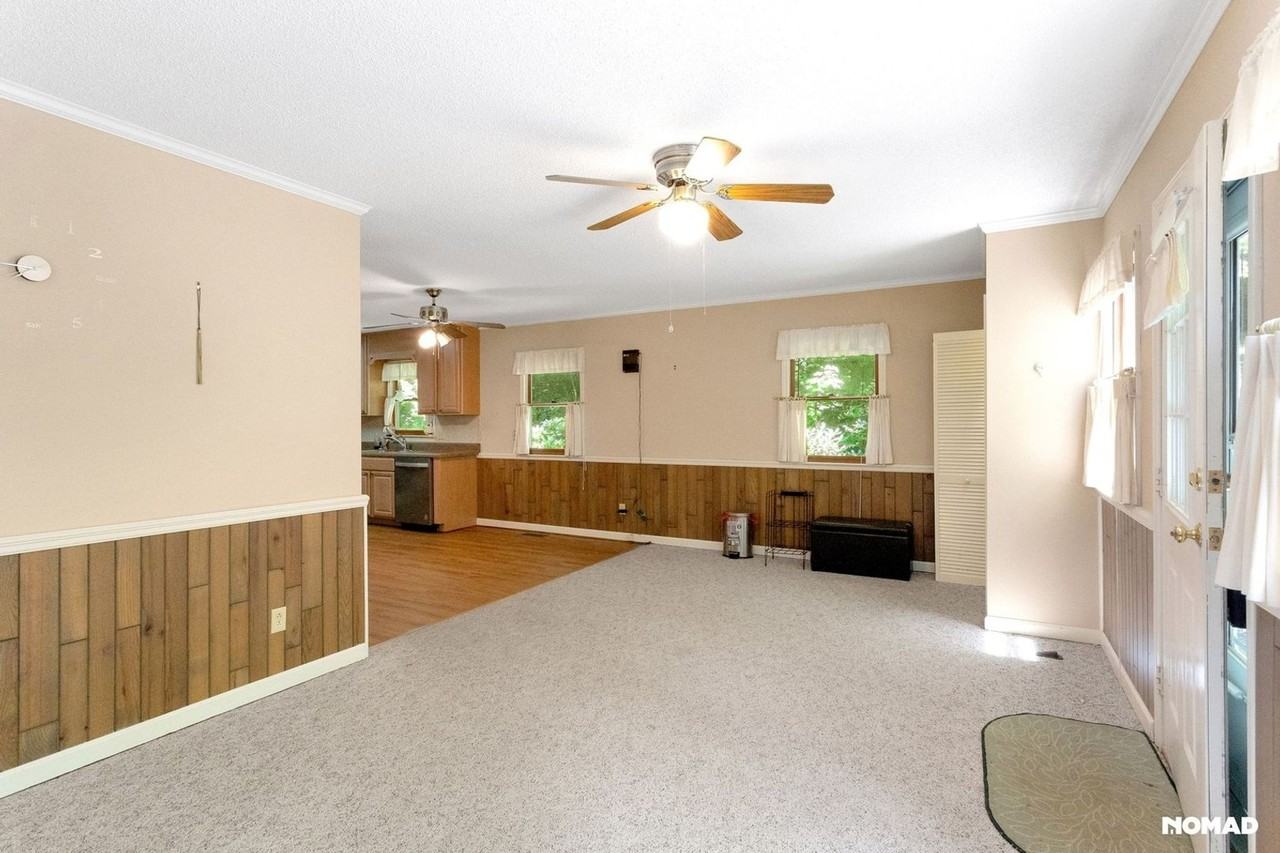 527 Mountainside Dr - Photo 6 of 34