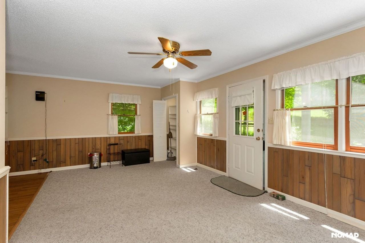 527 Mountainside Dr - Photo 7 of 34